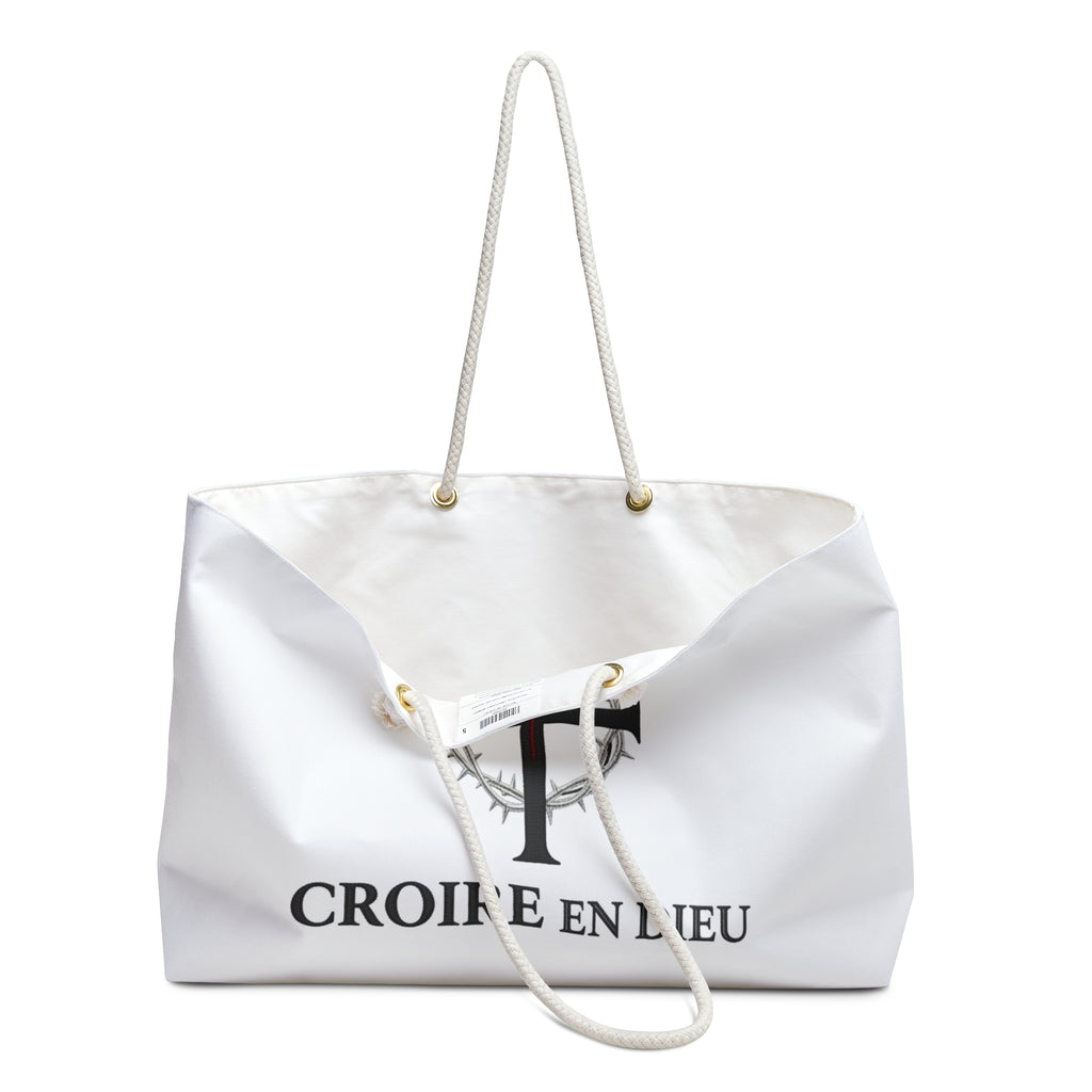 Weekender Bag — 'Croire en Dieu' Cross & Romans 8:28 Inspirational Travel Tote